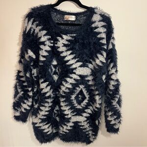 Mizumi Large Navy Blue White Fuzzy Aztec Print Sweater